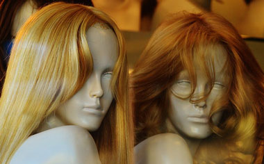 mannequins-1079925_380